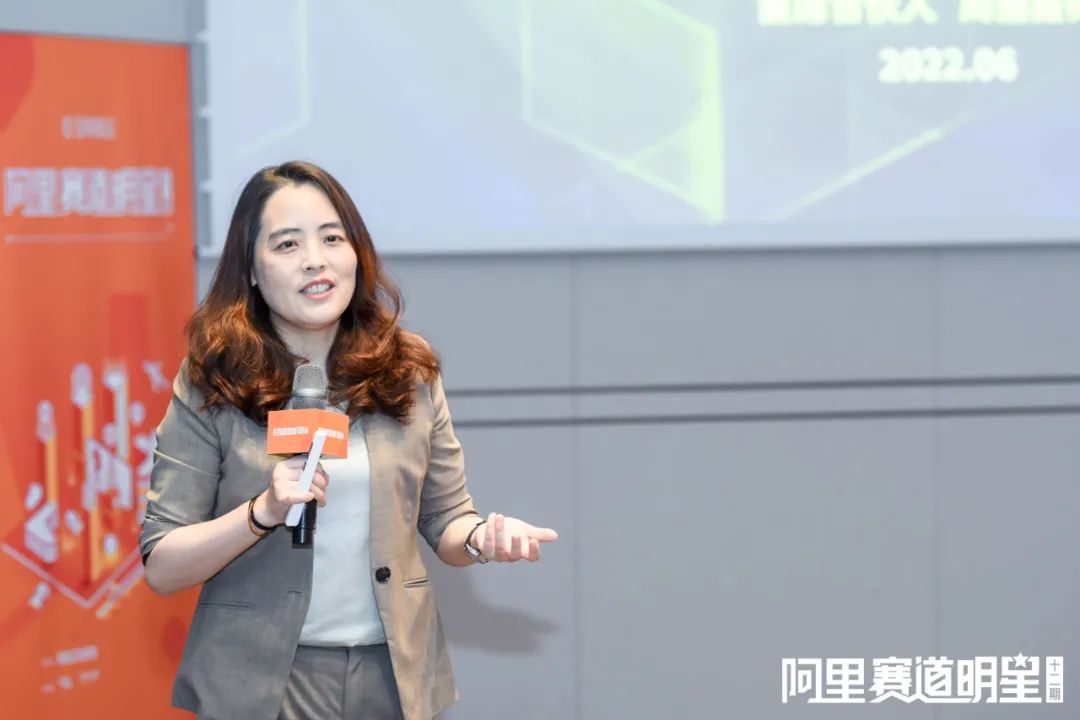 1657352240880830.jpg 1657352240880830.jpg